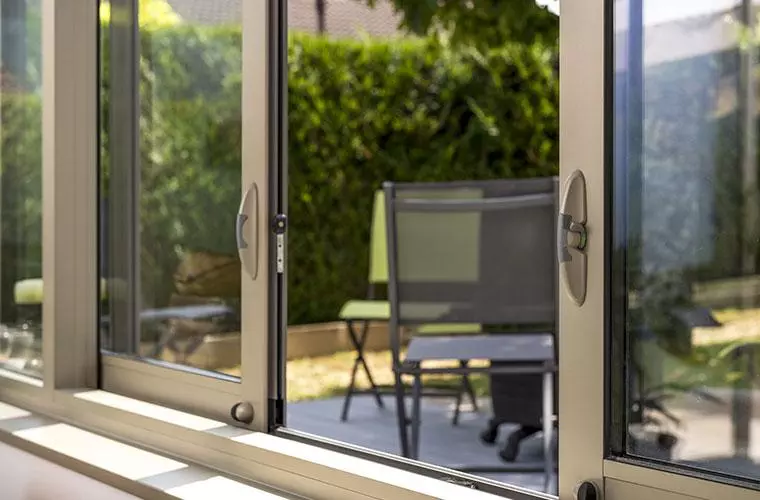 Fabrication et pose de fenêtres Alu et PVC